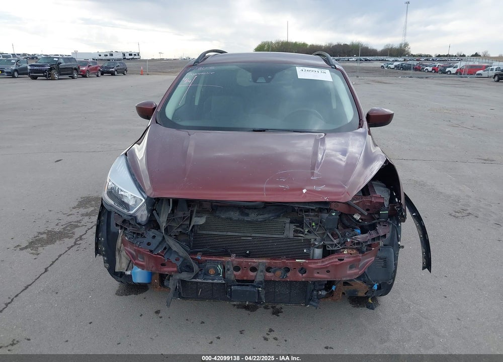 2018 FORD ESCAPE VIN: 1FMCU9GD2JUC63126