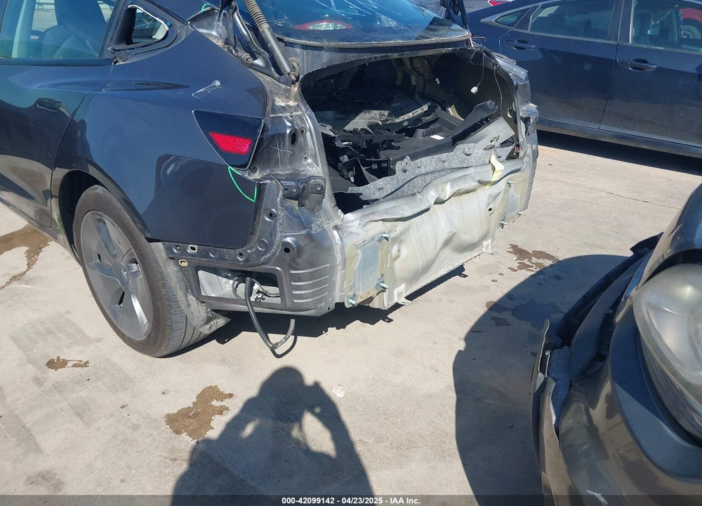 2023 TESLA MODEL 3 REAR-WHEEL DRIVE VIN: 5YJ3E1EA5PF696436