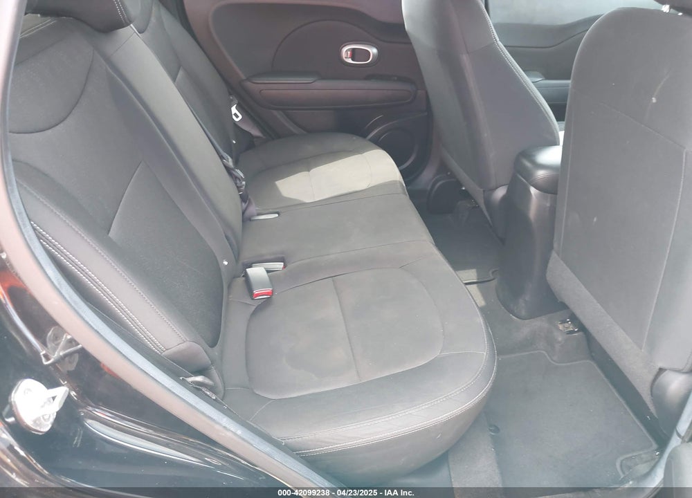 2015 KIA SOUL VIN: KNDJN2A28F7208337