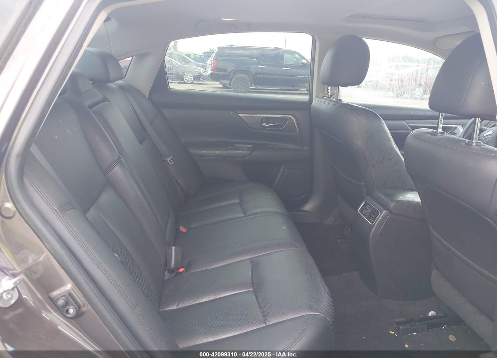 2015 NISSAN ALTIMA VIN: 1N4AL3AP6FN340022
