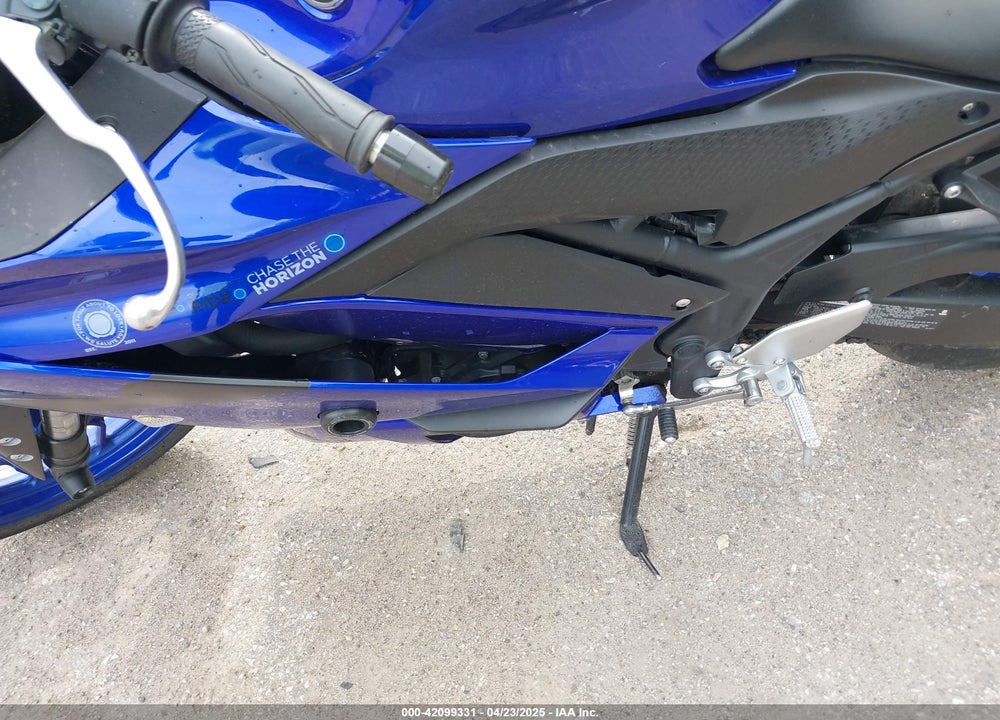 2020 YAMAHA YZFR3 VIN: MH3RH17Y9LK003524