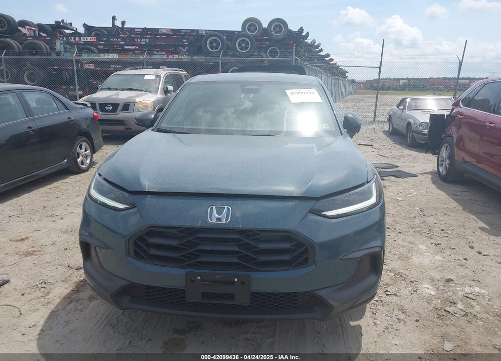 2025 HONDA HR-V VIN: 3CZRZ1H57SM721056
