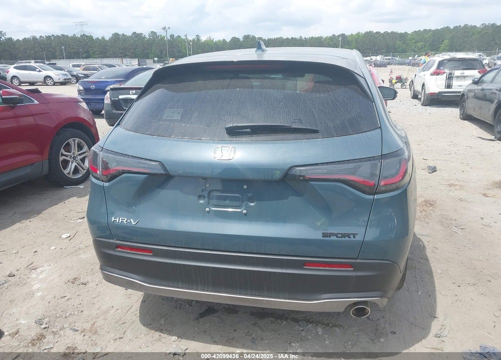 2025 HONDA HR-V VIN: 3CZRZ1H57SM721056