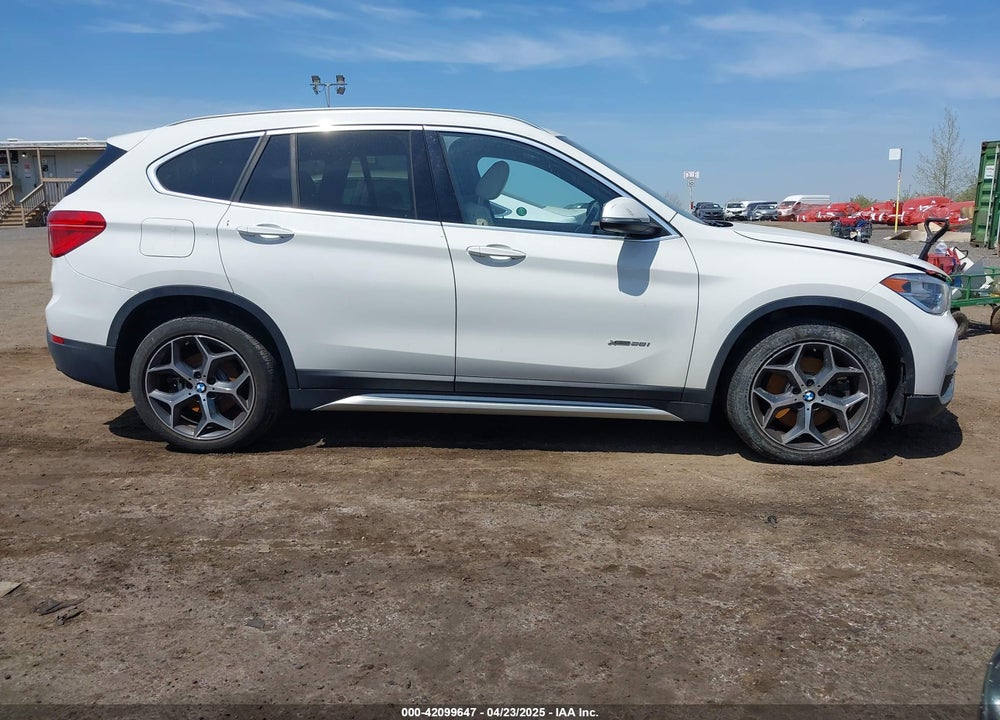 2018 BMW X1 XDRIVE28I VIN: WBXHT3C39J5F91912