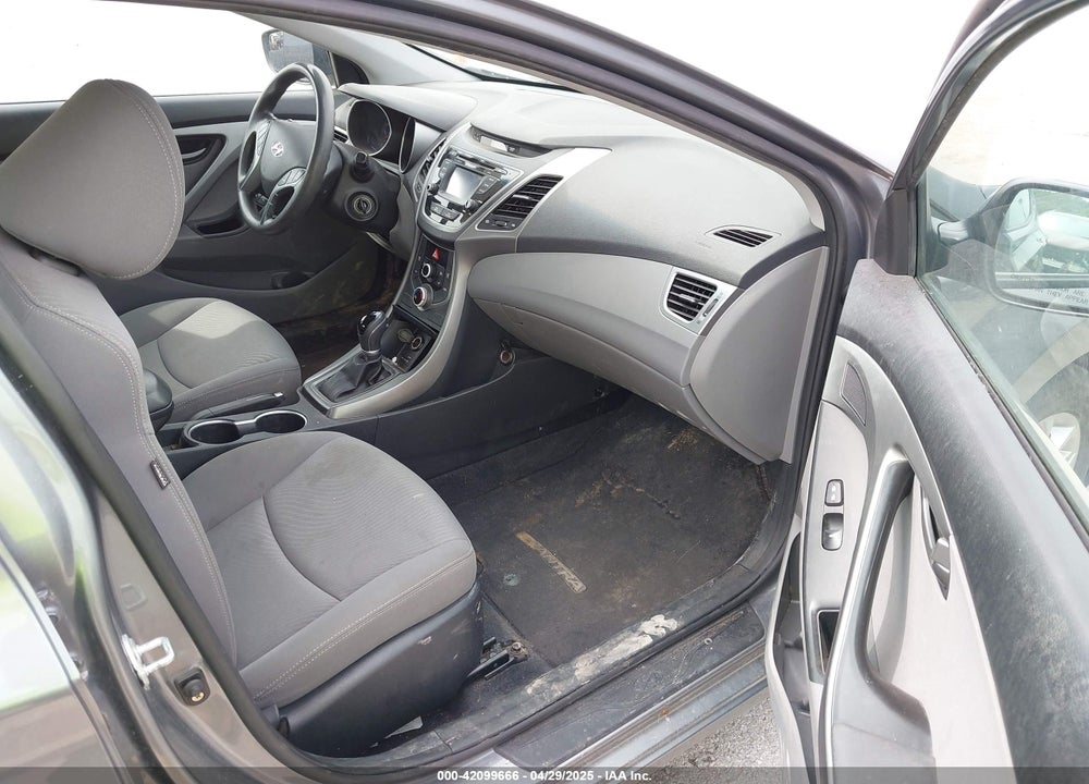 2016 HYUNDAI ELANTRA SE VIN: KMHDH4AE6GU633838