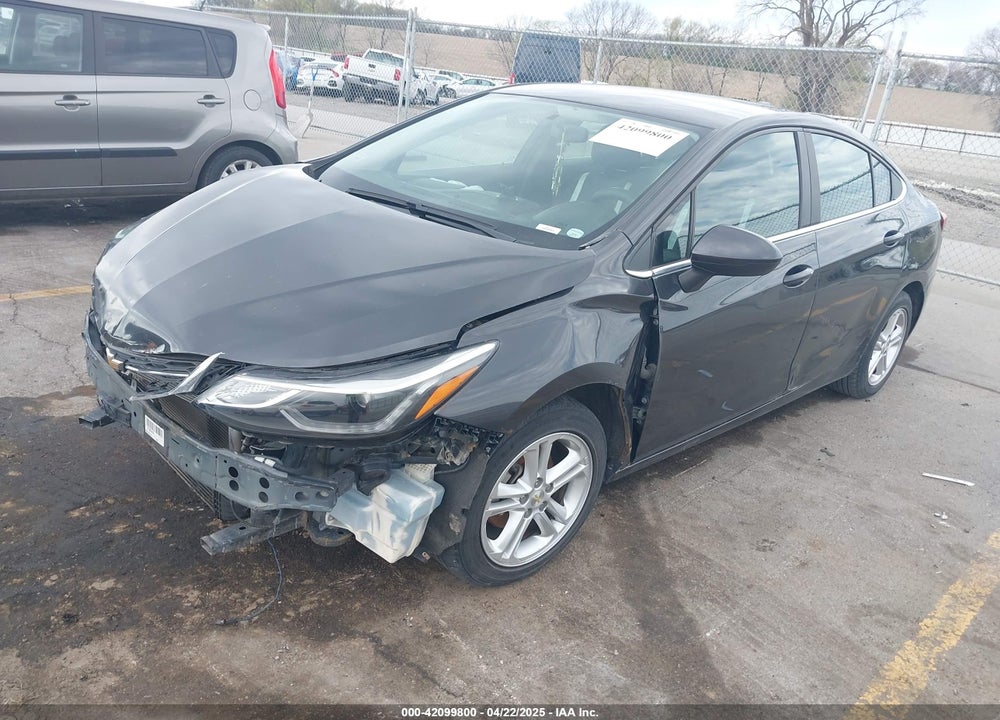 2017 CHEVROLET CRUZE VIN: 1G1BE5SM0H7200668