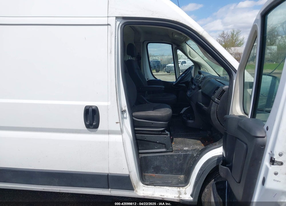 2019 RAM PROMASTER 2500 HIGH ROOF 136 WB VIN: 3C6TRVCG9KE510700