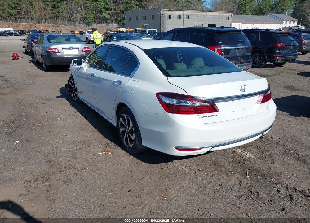 2017 HONDA ACCORD VIN: 1HGCR2F86HA058276