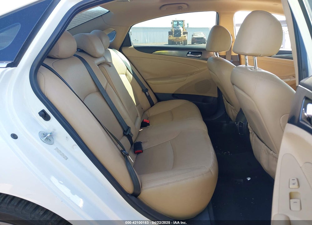 2012 HYUNDAI SONATA HYBRID VIN: KMHEC4A41CA054925