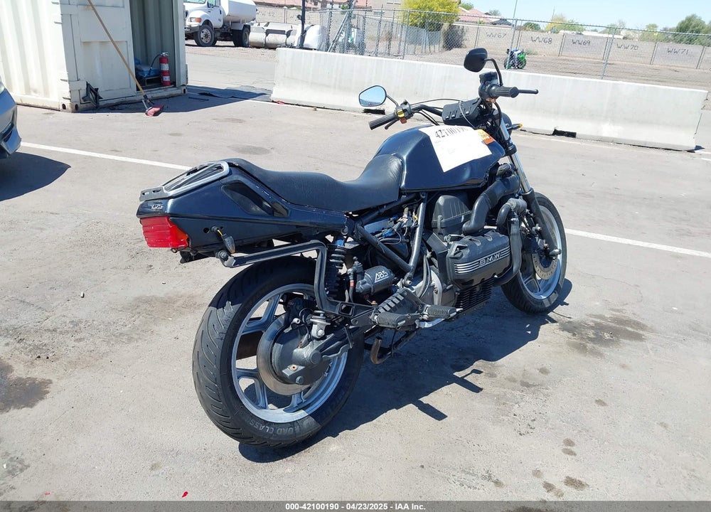 1994 BMW K75 RT VIN: WB1057303R6229690