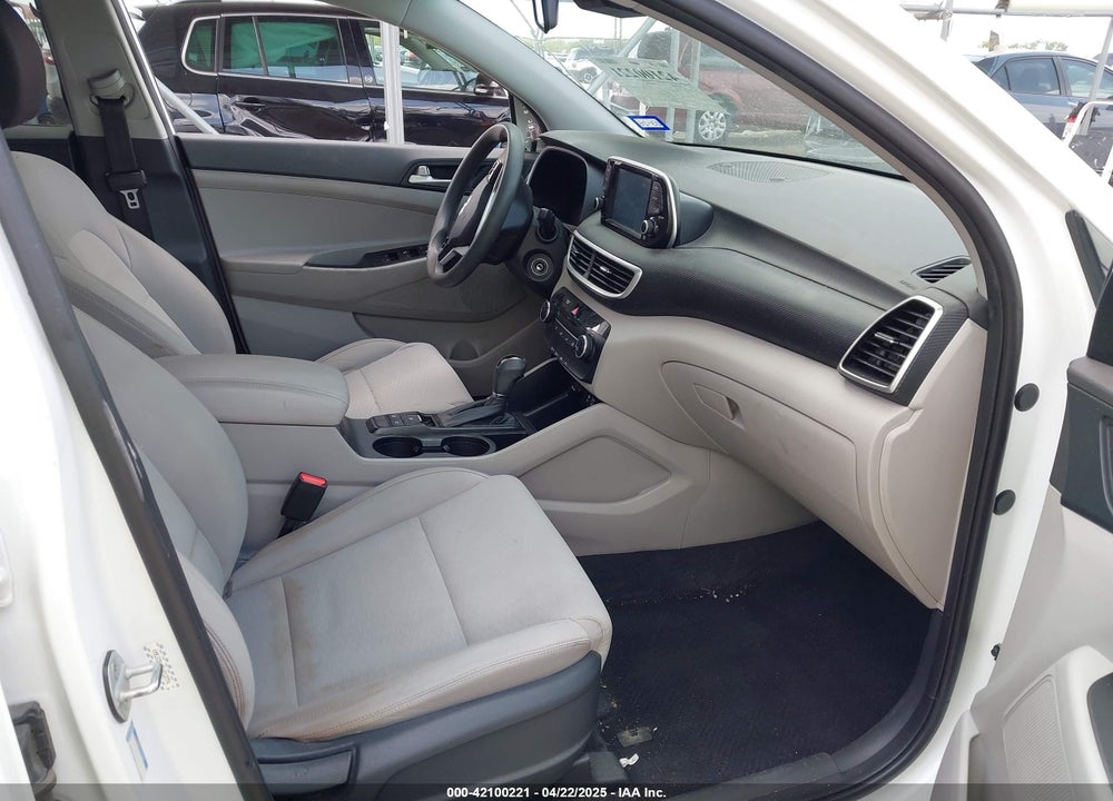 2020 HYUNDAI TUCSON VIN: KM8J23A45LU212774