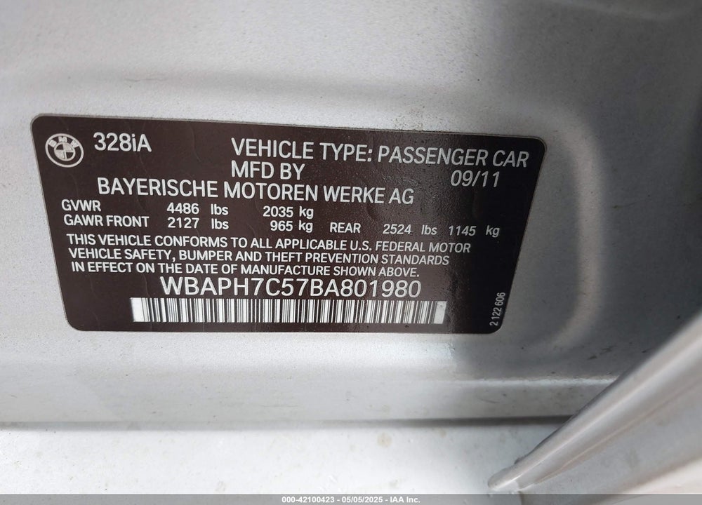 2011 BMW 3 SERIES VIN: WBAPH7C57BA801980