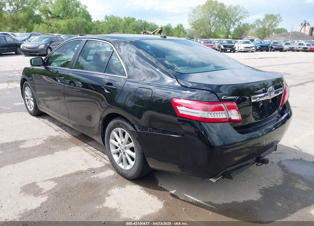 2011 TOYOTA CAMRY XLE V6 VIN: 4T1BK3EK8BU118397