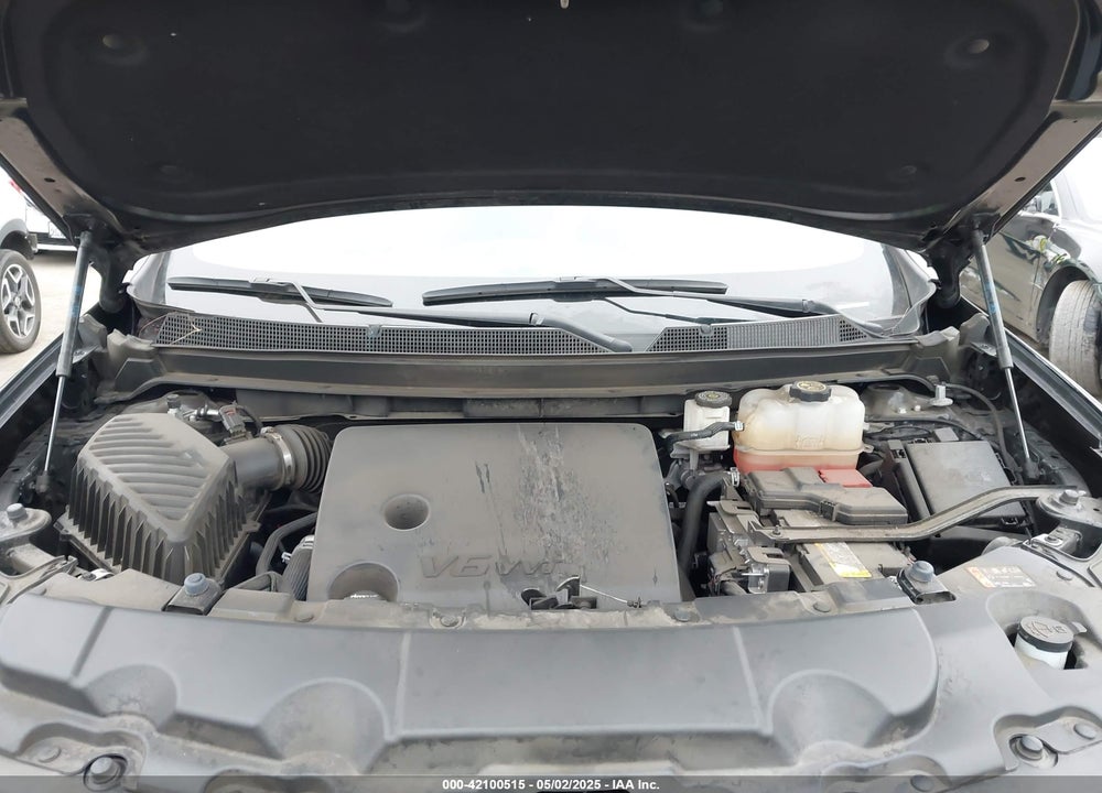 2021 CHEVROLET TRAVERSE FWD LS VIN: 1GNERFKW1MJ264769