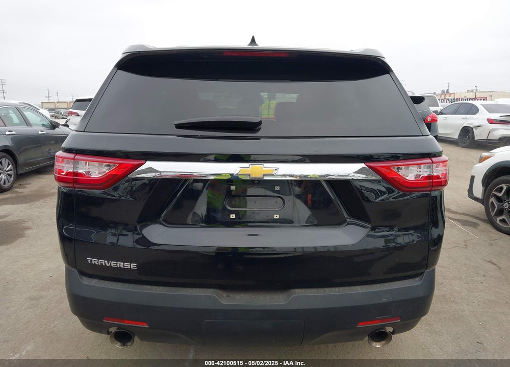 2021 CHEVROLET TRAVERSE FWD LS VIN: 1GNERFKW1MJ264769