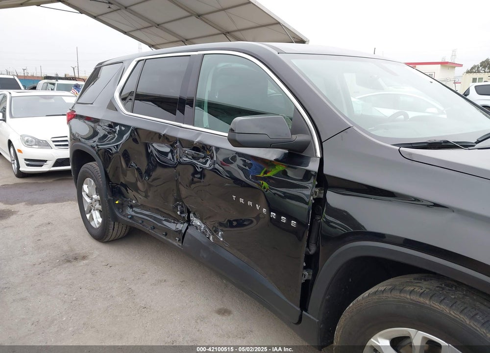 2021 CHEVROLET TRAVERSE FWD LS VIN: 1GNERFKW1MJ264769