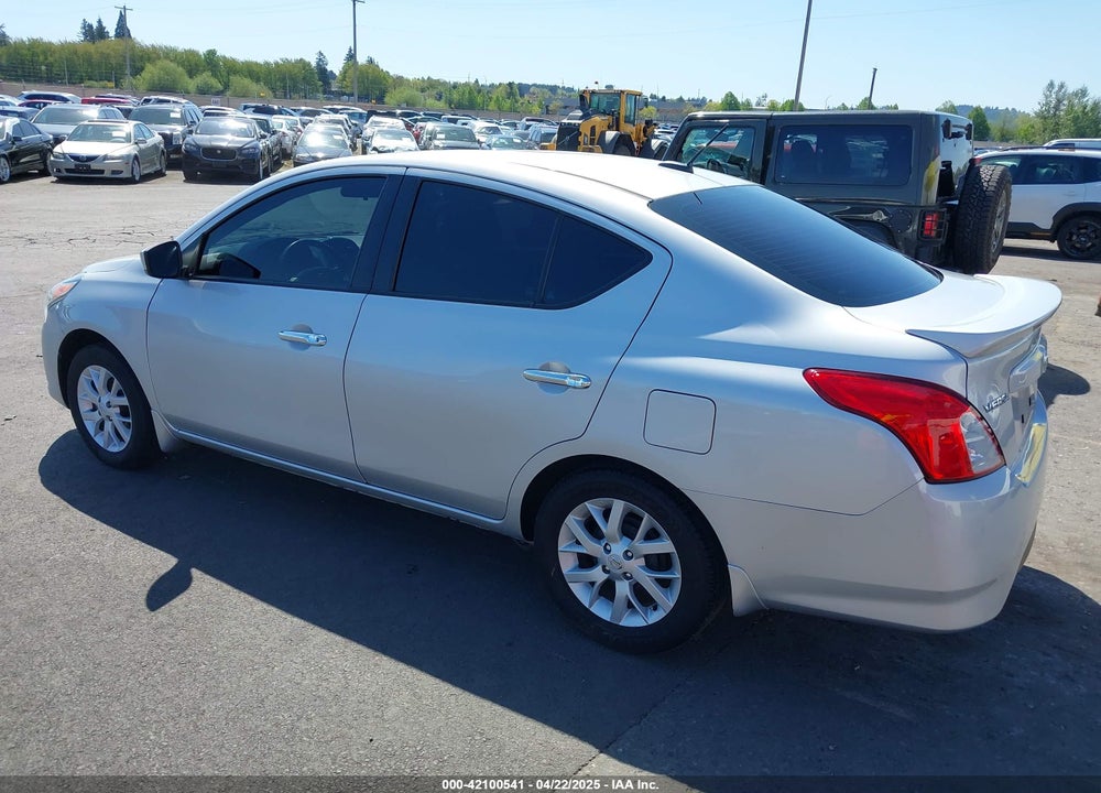 2018 NISSAN VERSA 1.6 SV VIN: 3N1CN7AP9JL823598