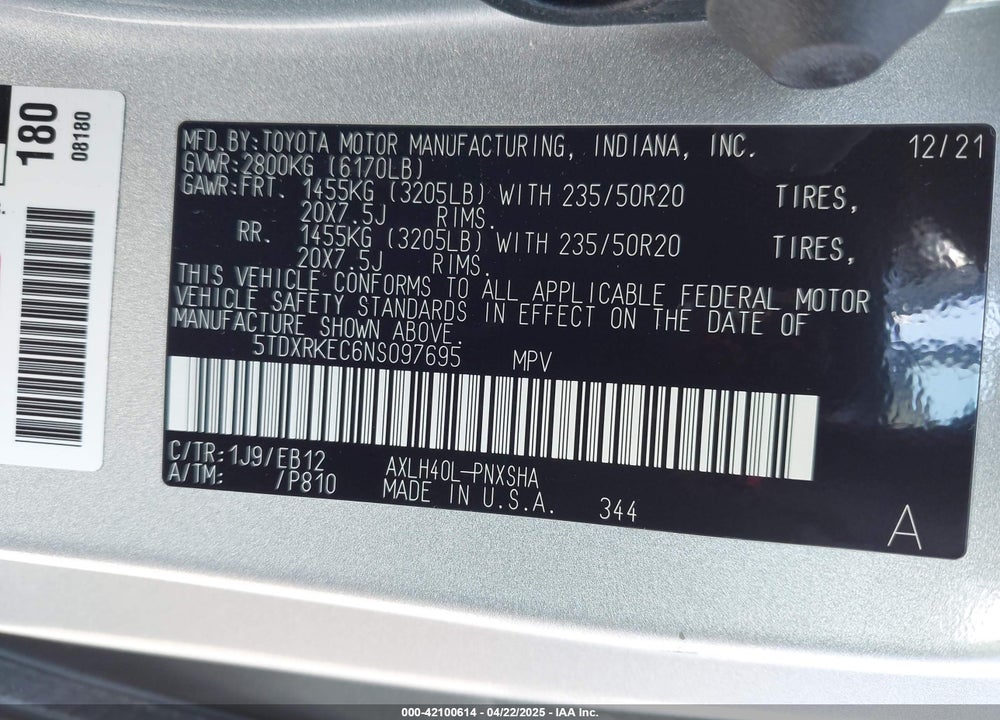 2022 TOYOTA SIENNA XSE VIN: 5TDXRKEC6NS097695