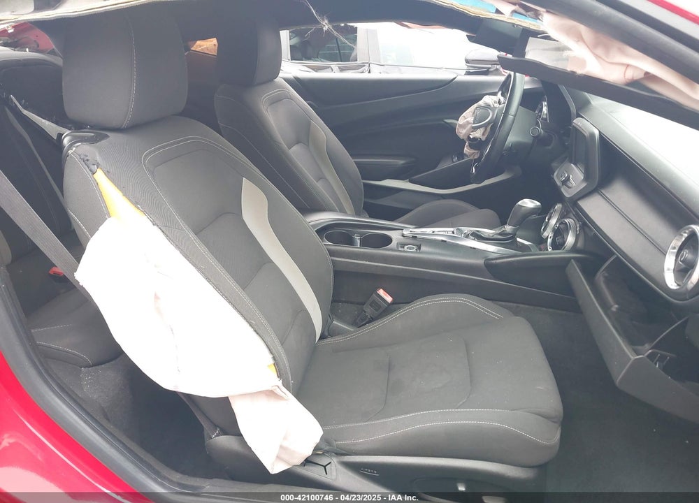 2017 CHEVROLET CAMARO 1LT VIN: 1G1FB1RS3H0113945