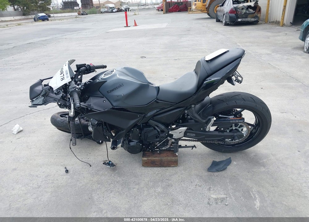 2024 KAWASAKI EX650 P VIN: ML5EXEP10RDAC3208