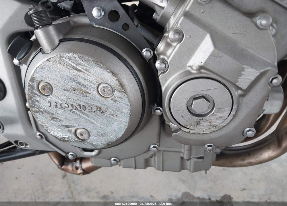 2002 HONDA CB900 F VIN: JH2SC48092M001405