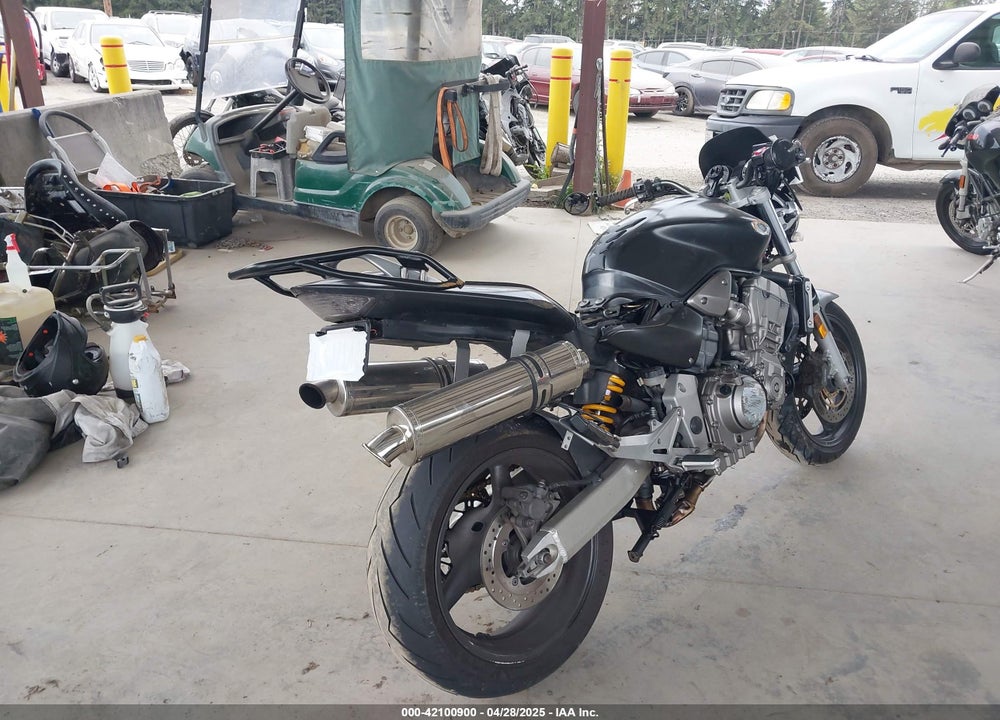 2002 HONDA CB900 F VIN: JH2SC48092M001405