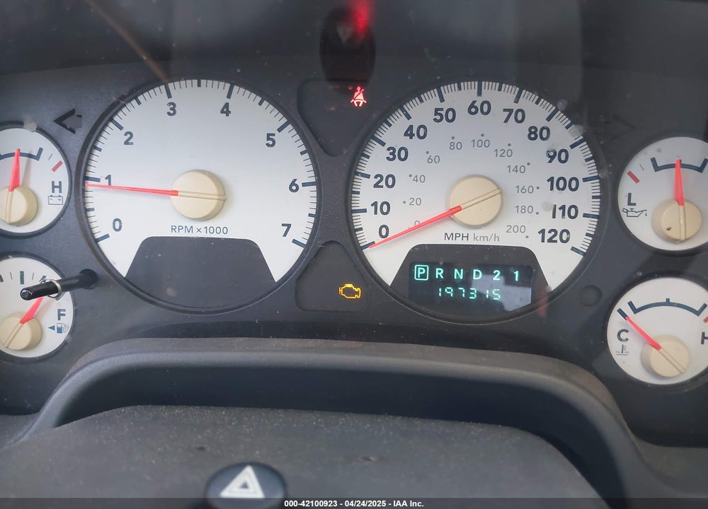 2007 DODGE RAM 1500 VIN: 1D7HU18207S115219