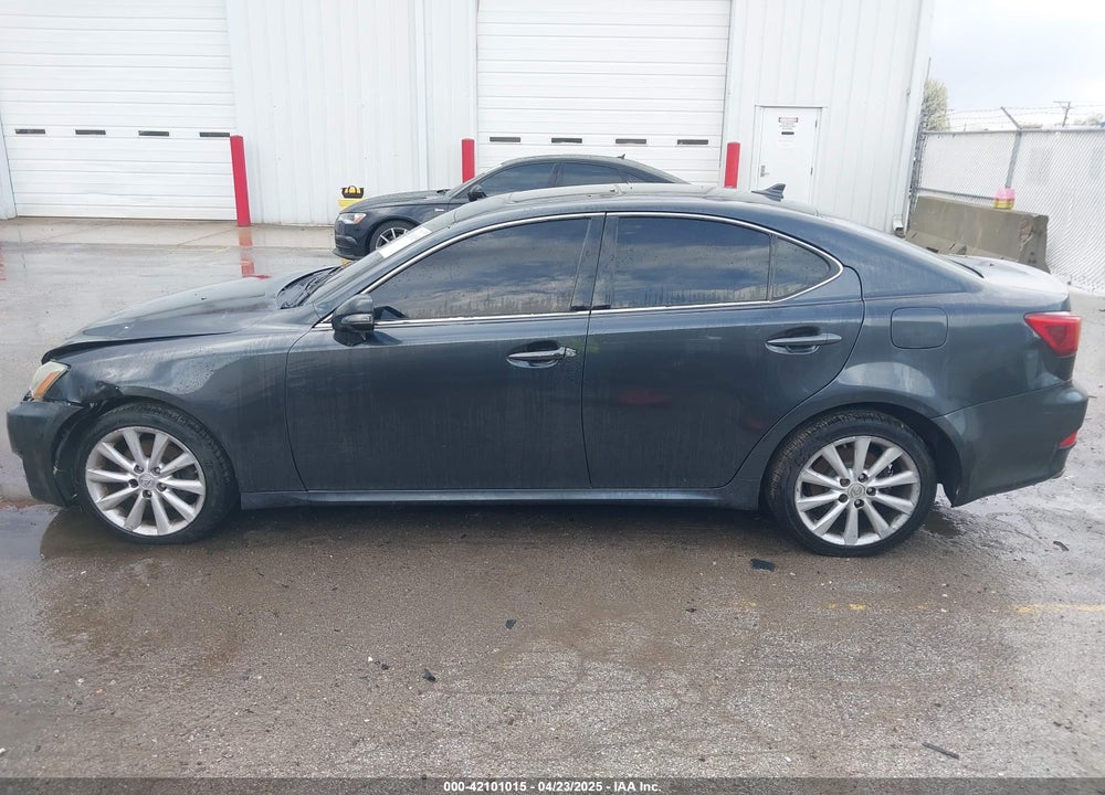 2010 LEXUS IS250 VIN: JTHCF5C2XA5036139