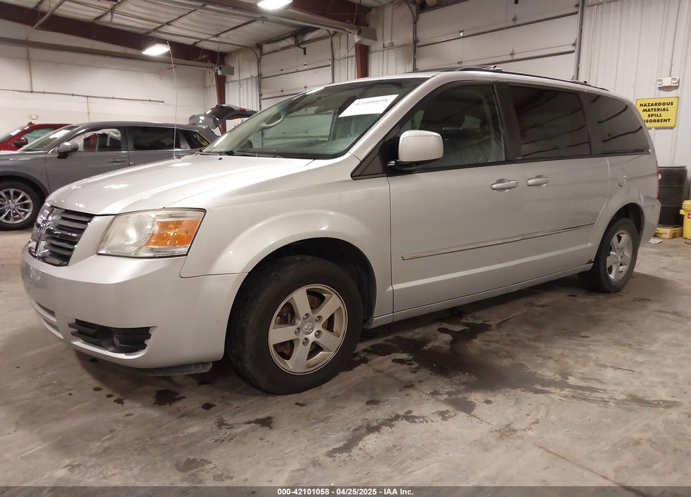 2010 DODGE GRAND CARAVAN SXT VIN: 2D4RN5D11AR443731