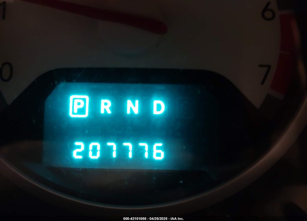 2010 DODGE GRAND CARAVAN SXT VIN: 2D4RN5D11AR443731