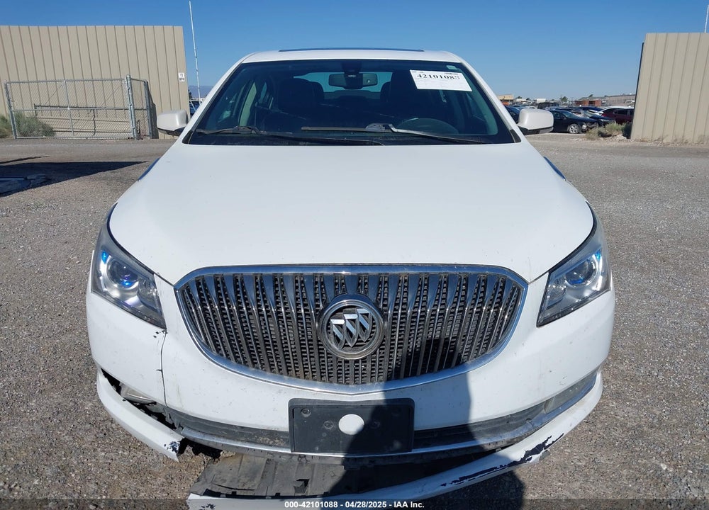 2015 BUICK LACROSSE VIN: 1G4GB5G33FF298132