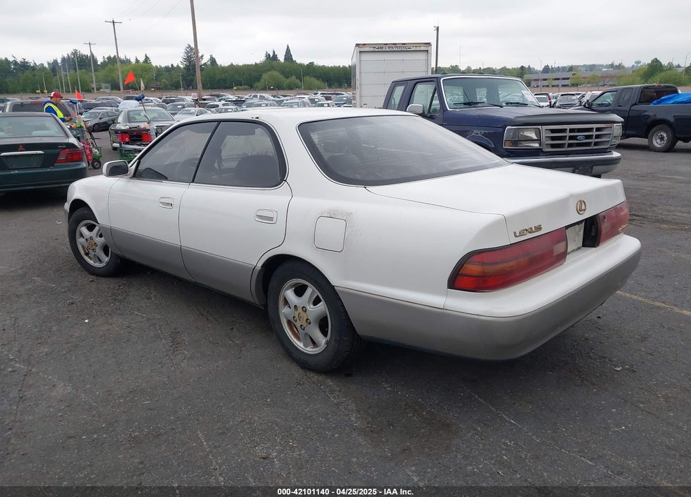 1993 LEXUS ES 300 VIN: JT8VK13T2P0178013