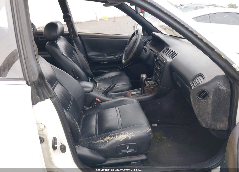 1993 LEXUS ES 300 VIN: JT8VK13T2P0178013