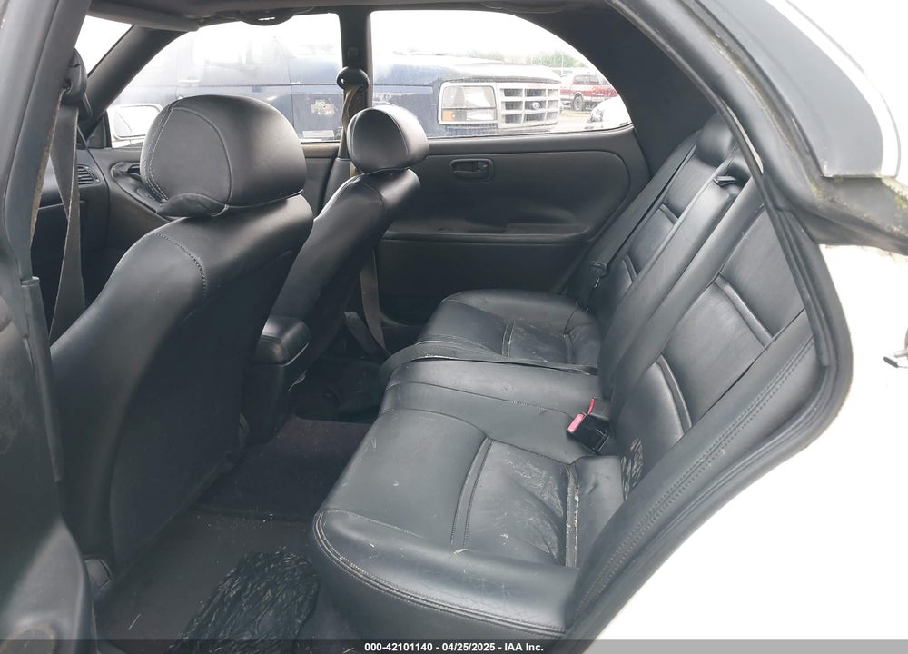 1993 LEXUS ES 300 VIN: JT8VK13T2P0178013