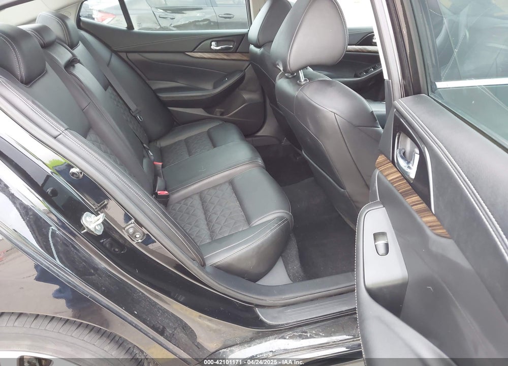 2017 NISSAN MAXIMA 3.5 PLATINUM VIN: 1N4AA6AP0HC450683