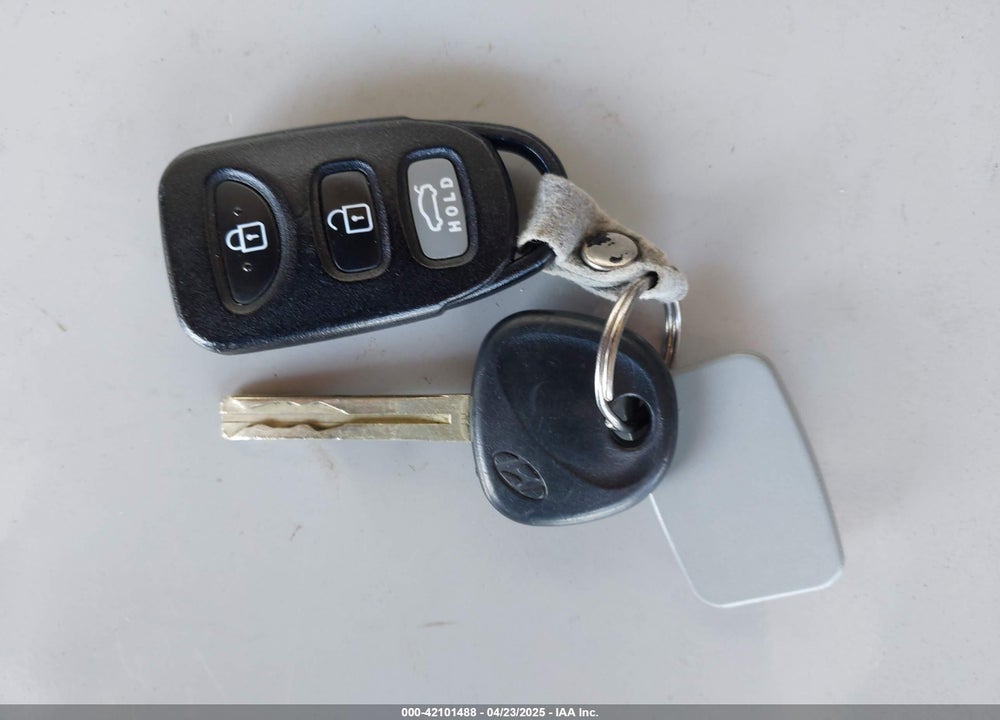 2011 HYUNDAI SONATA GLS VIN: 5NPEB4AC3BH205074