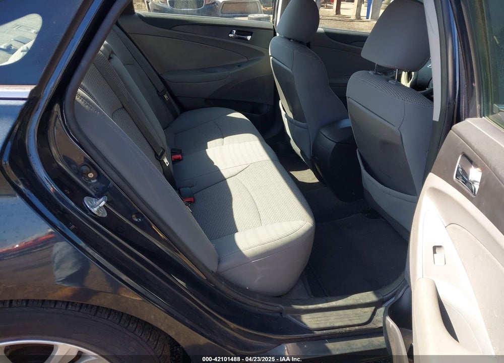 2011 HYUNDAI SONATA GLS VIN: 5NPEB4AC3BH205074