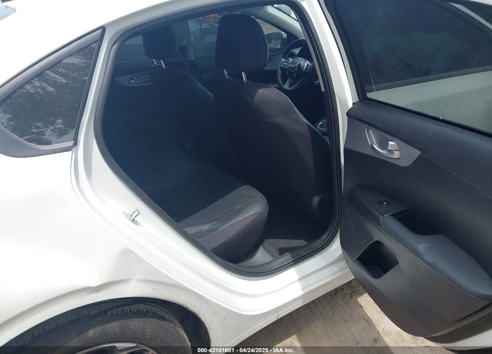 2024 KIA FORTE VIN: 3KPF24AD9RE724254
