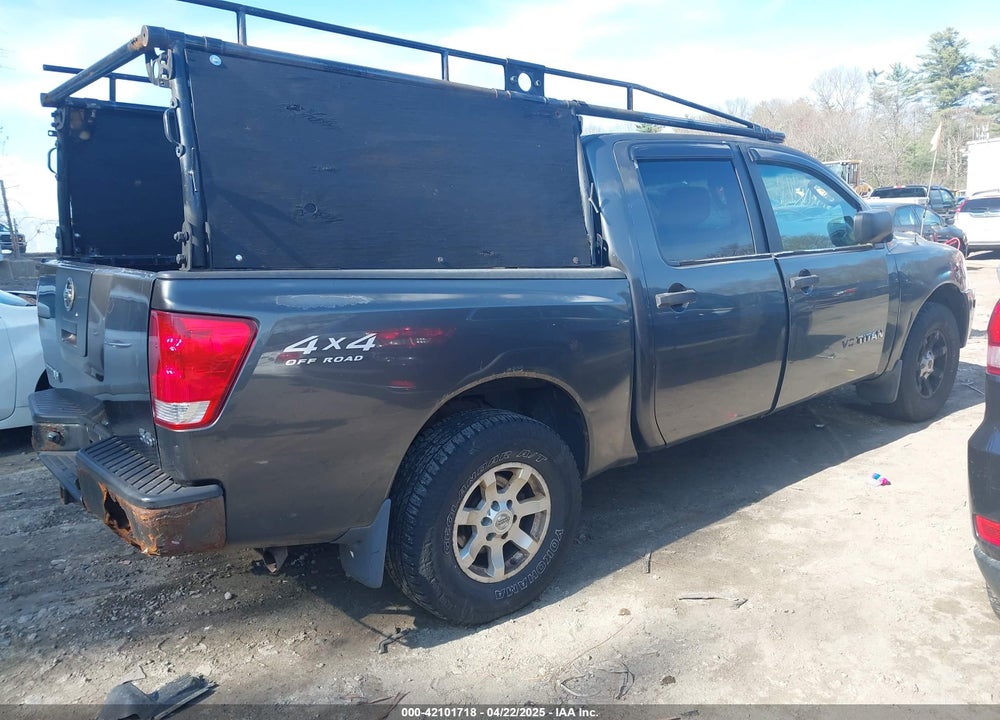 2005 NISSAN TITAN VIN: 1N6AA07B35N553838