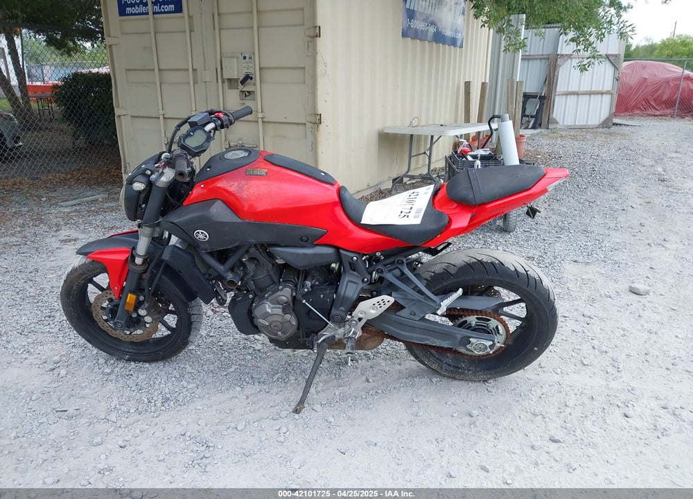 2017 YAMAHA FZ07 VIN: JYARM06E7HA011660