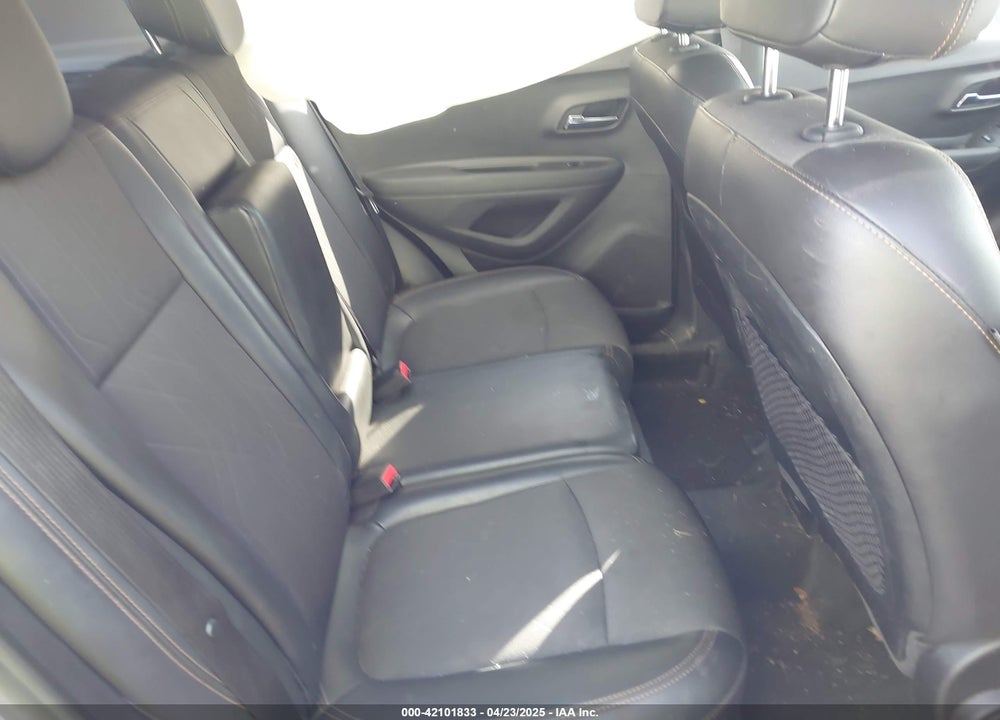 2019 CHEVROLET TRAX VIN: 3GNCJLSB0KL233562