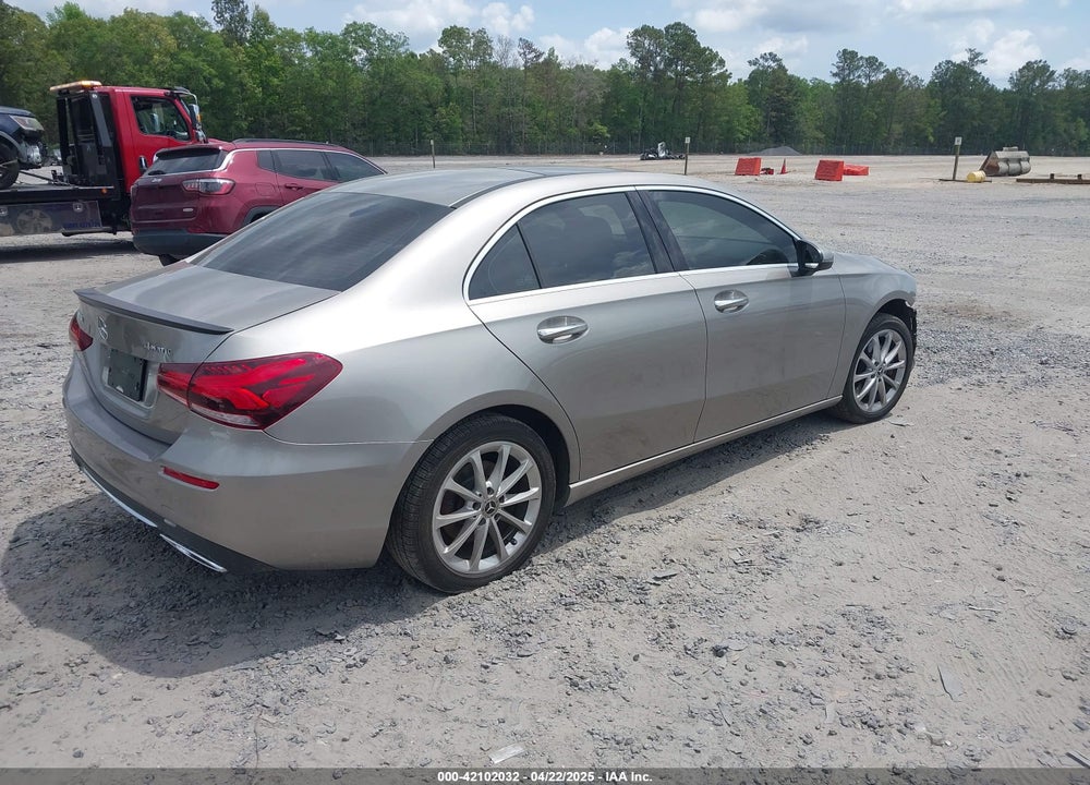 2019 MERCEDES-BENZ A 220 4MATIC VIN: WDD3G4FB5KW012398