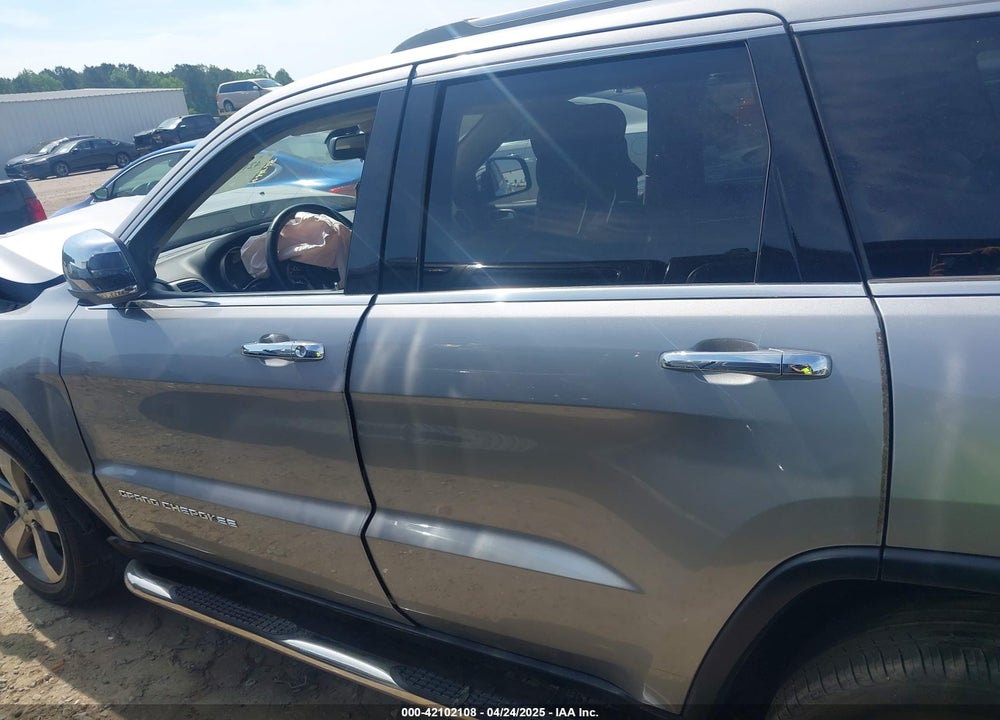 2015 JEEP GRAND CHEROKEE VIN: 1C4RJEBG7FC109140