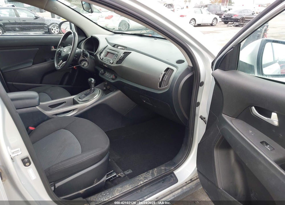 2014 KIA SPORTAGE VIN: KNDPB3AC6E7549347