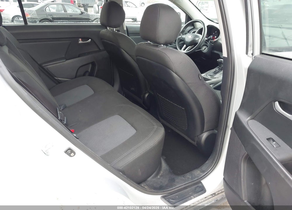 2014 KIA SPORTAGE VIN: KNDPB3AC6E7549347