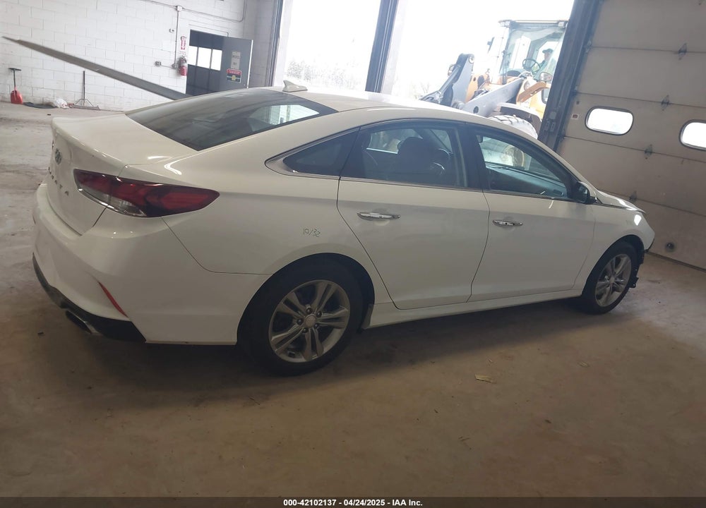 2018 HYUNDAI SONATA VIN: 5NPE34AF6JH638555