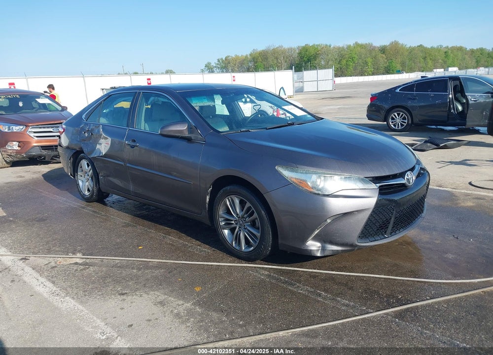 2015 TOYOTA CAMRY SE VIN: 4T1BF1FK5FU941088