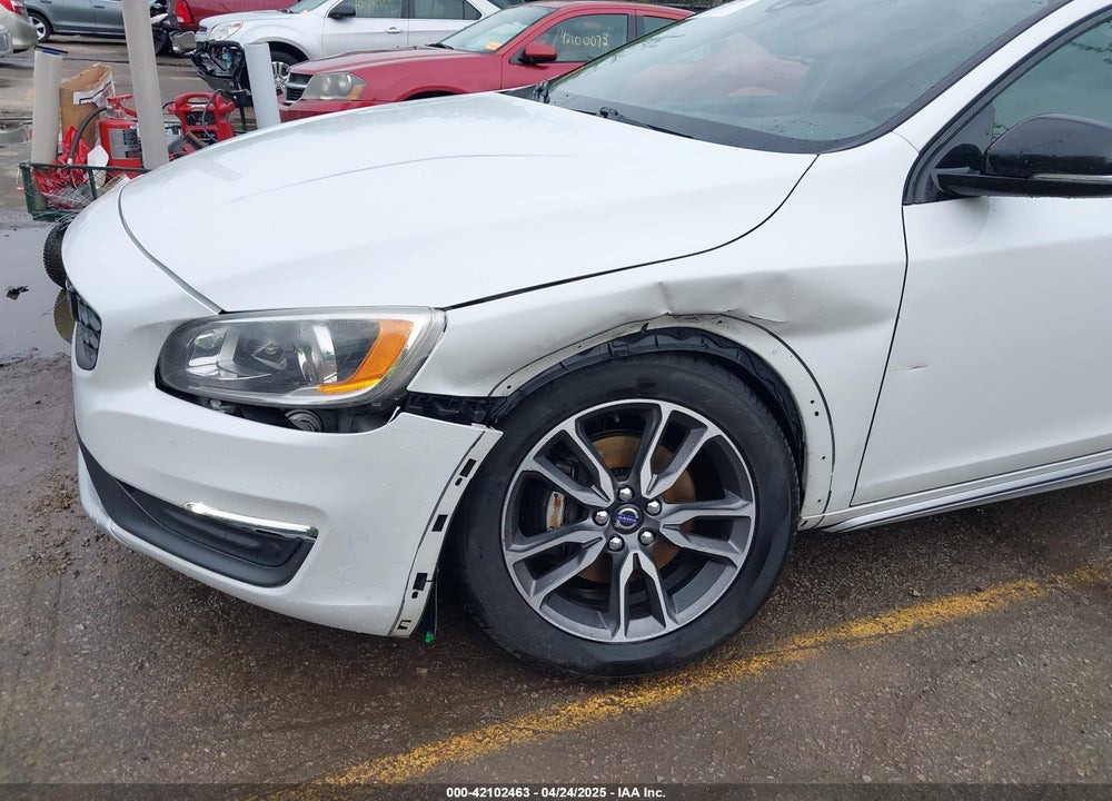 2016 VOLVO V60 CROSS COUNTRY VIN: YV4612HK0G1013888