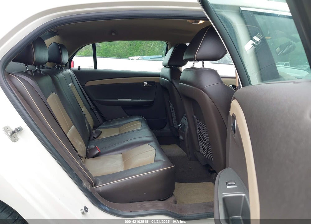 2010 CHEVROLET MALIBU VIN: 1G1ZE5EB0AF211870