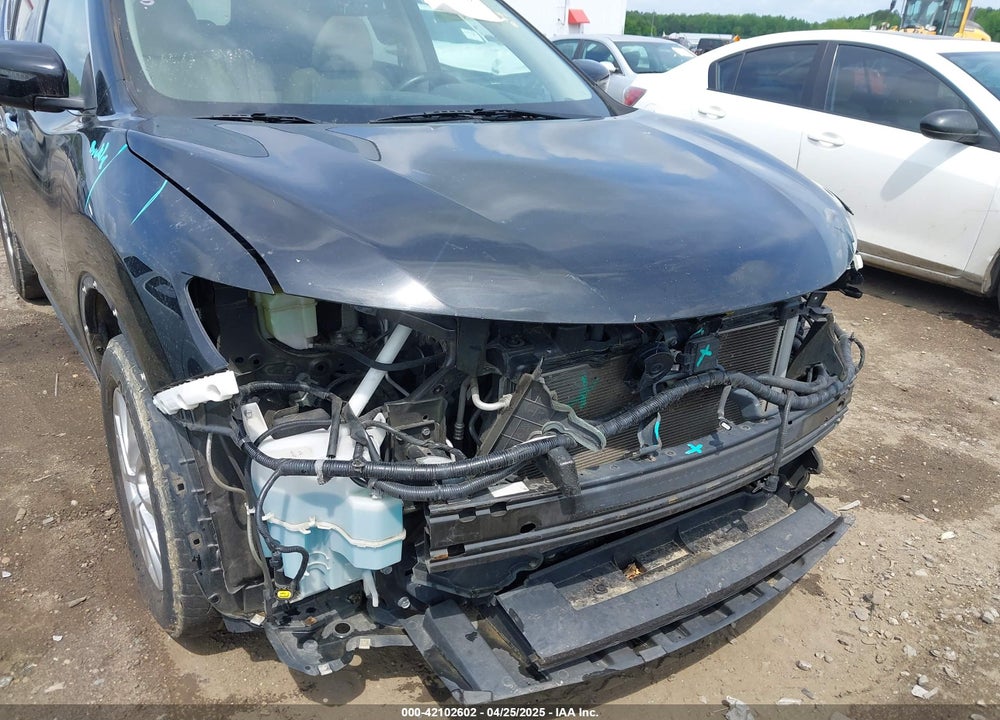 2017 NISSAN ROGUE VIN: 5N1AT2MV0HC842100